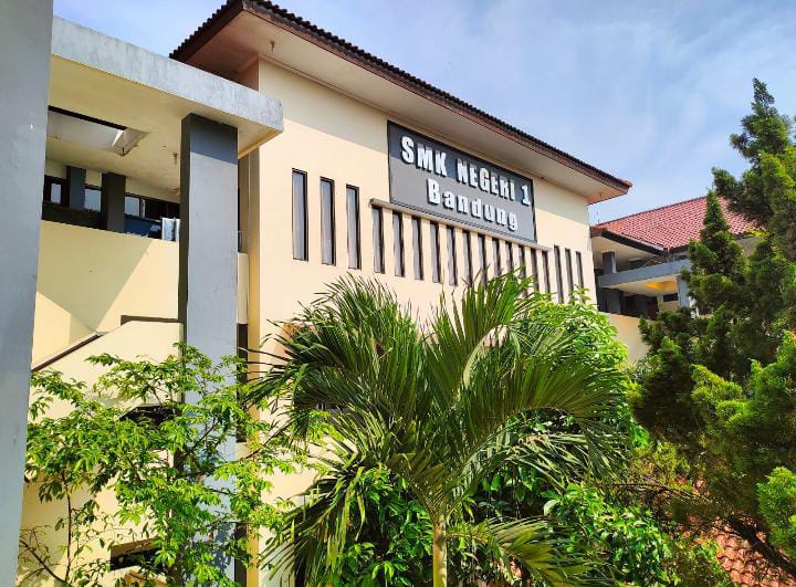 Gedung SMKN 1 Bandung