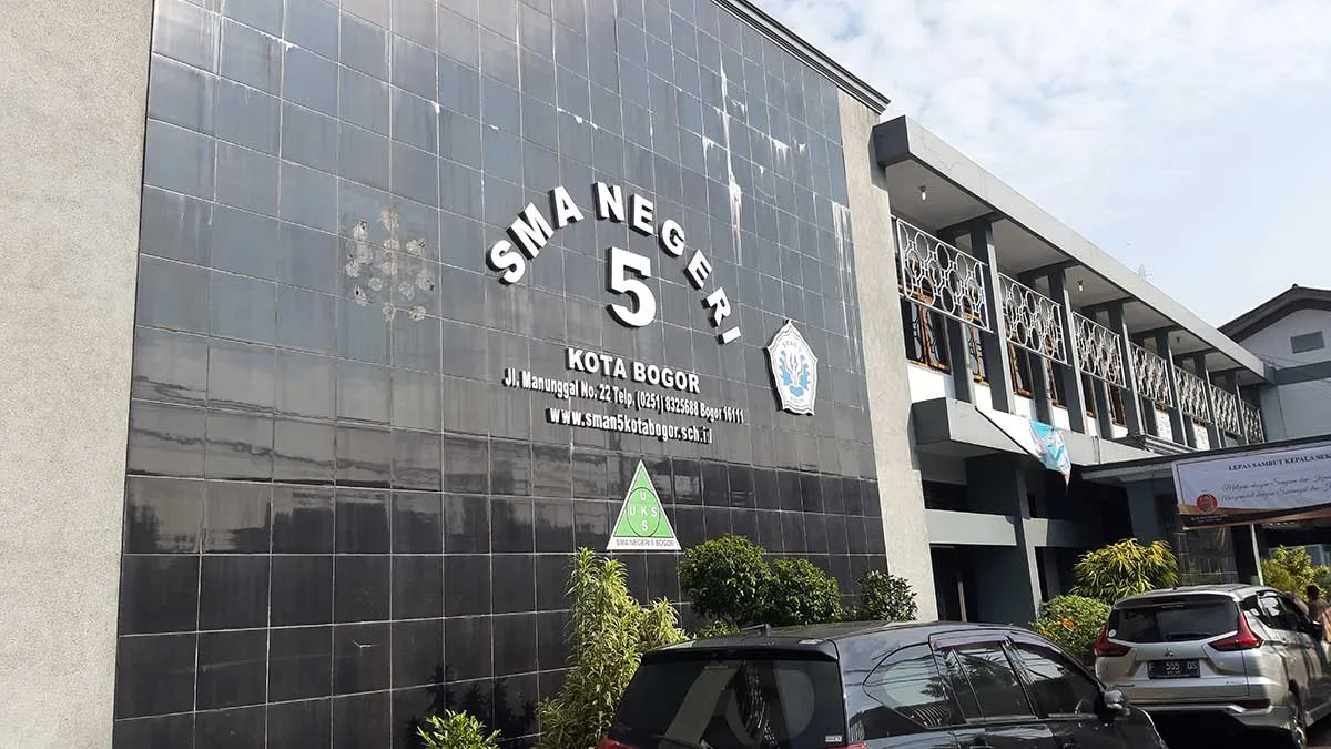 Sman 5 kota bogor foto 7m