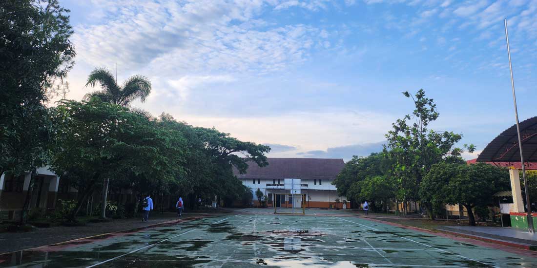  sma negeri 1 margahayu foto 2