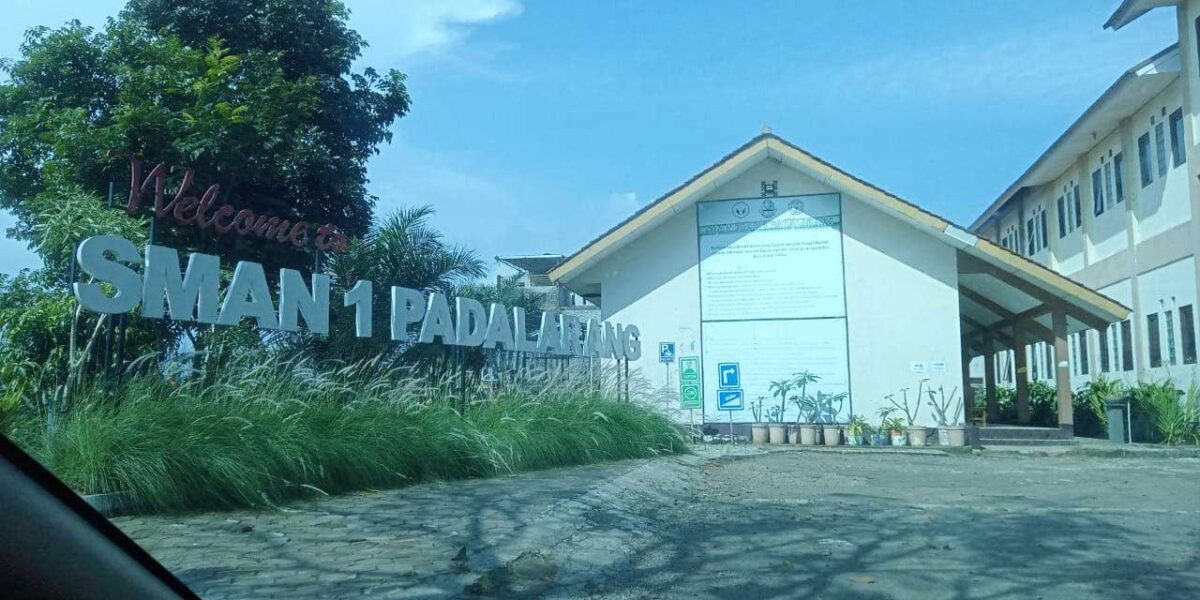 sman 1 padalarang foto1