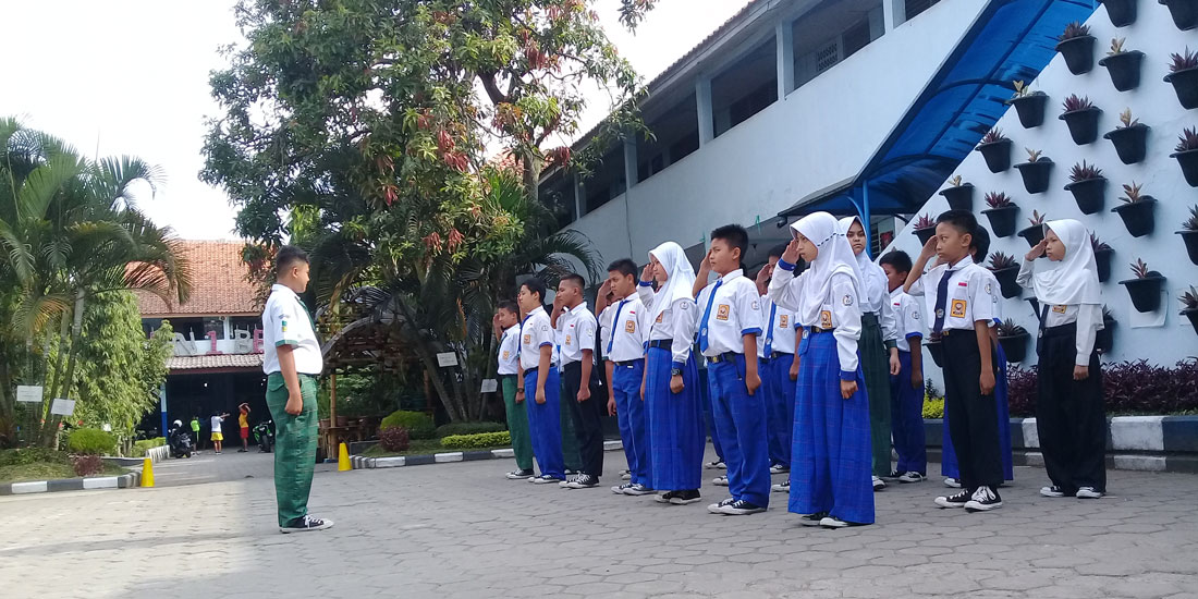 Latihan baris berbaris smpn 1 baleendah