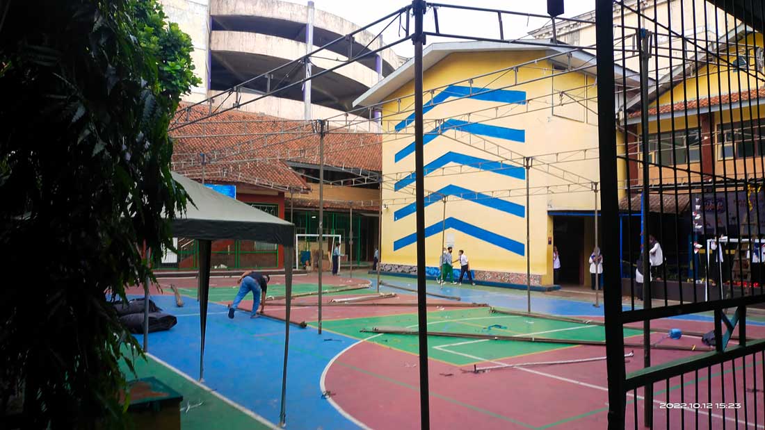 Prasara lapangan smpn 10 bandung