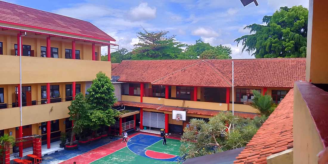 Smpn 25 bandung indoor