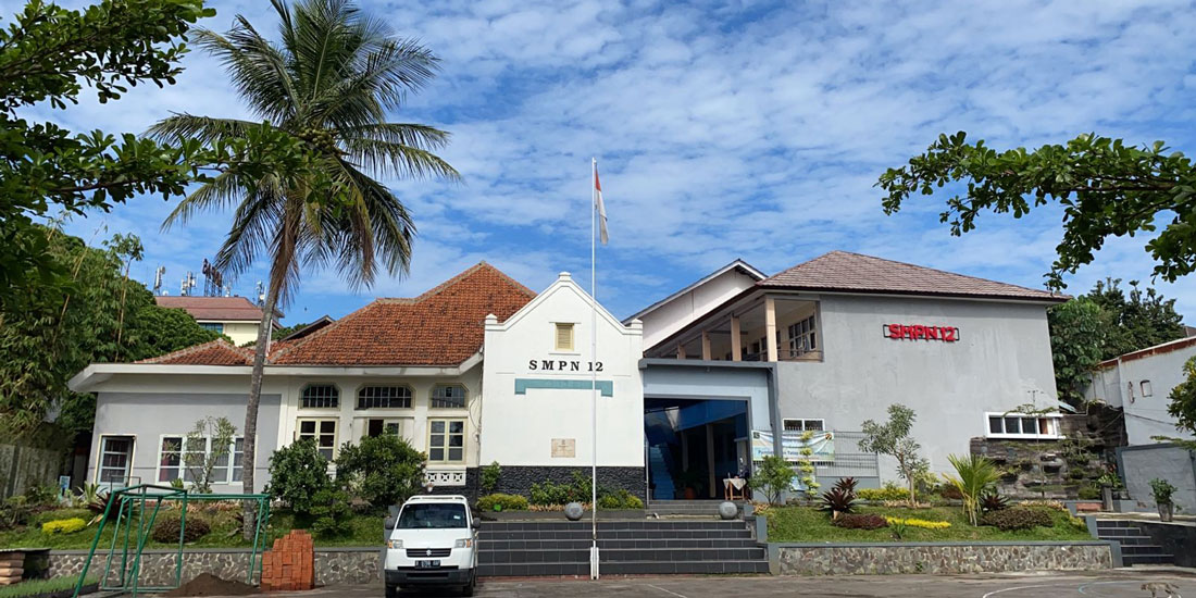 Gedung smpn 12 bandung