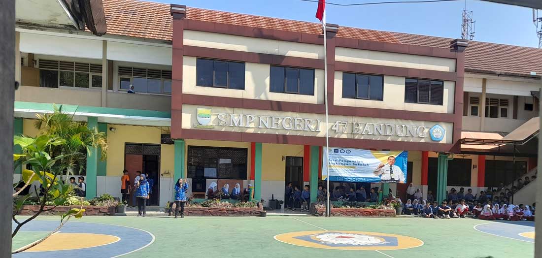 Gedung SMP Negeri 47 Bandung