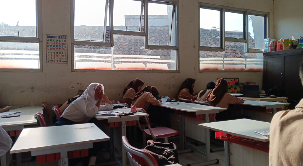 Suasana kelas di SMPN 60 Bandung